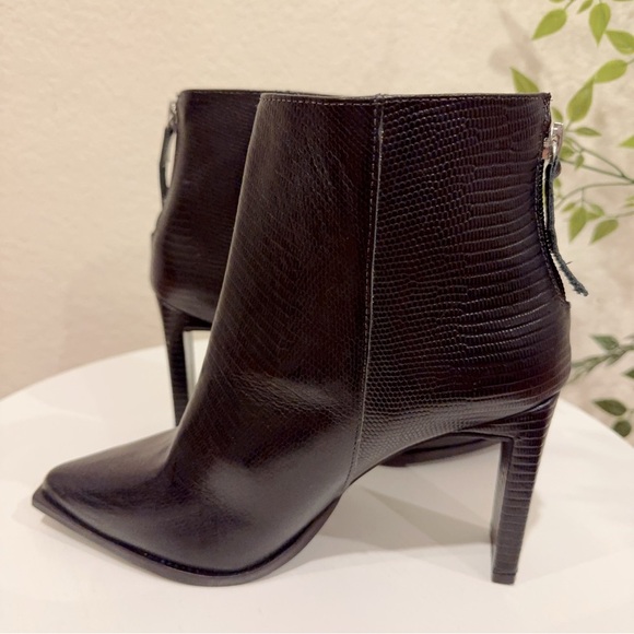 Kaanas Mizar Square Tip Slim High Heel Booties in Black NWOT Size 6M - Picture 9 of 12